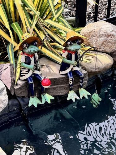 LILO & LOUIE FROGS FISHING AVAIL JAN 2026